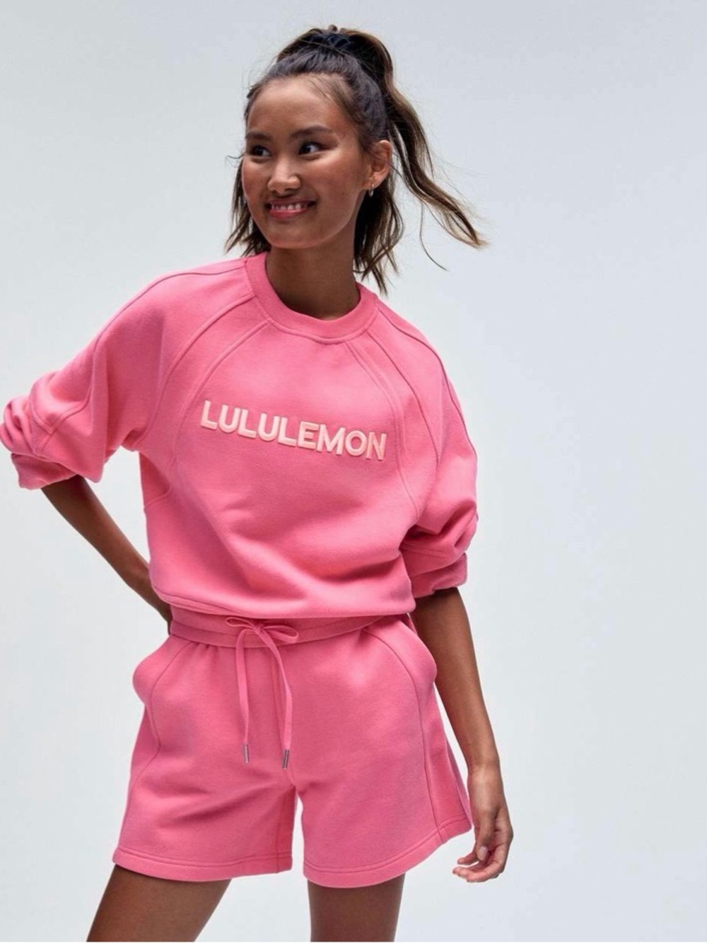 Lululemon Scuba Oversized Pullover *Wordmark
Sakura Pink